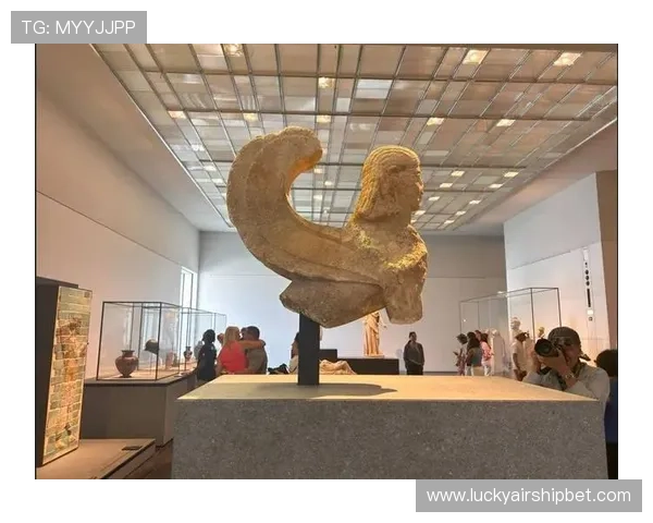 阿布扎比大奖赛设计数字藏品，纪念三方争冠历史时刻