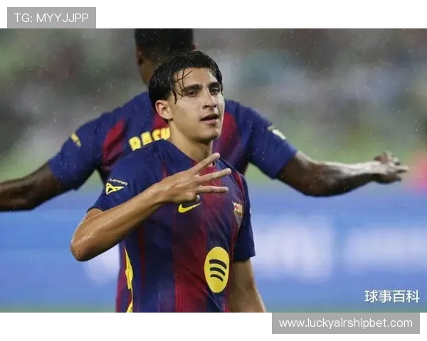 青年队小将替补登场，完成西甲首秀